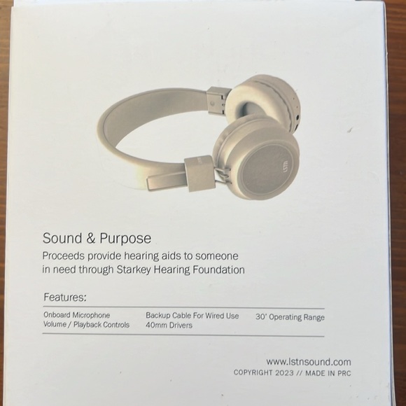Summer 2024 Jilly Box Wireless Headphones - Picture 2 of 4